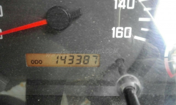 รถบรรทุก 6 ล้อดัมพ์  210 แรงม้า ปีจดทะเบียน  2554