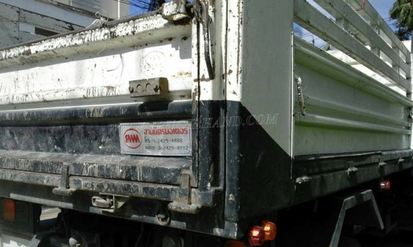 รถบรรทุก 6 ล้อดัมพ์  210 แรงม้า ปีจดทะเบียน  2554