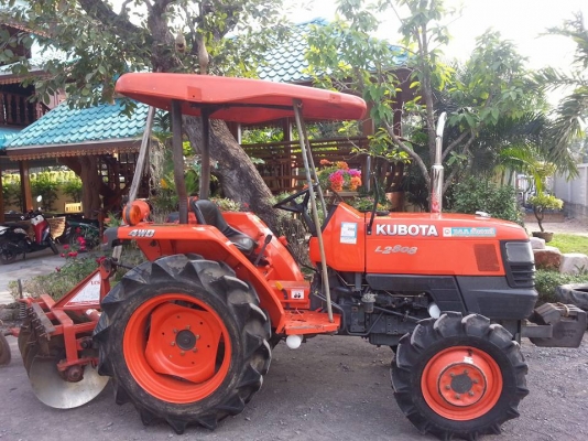 คูโบต้า L2808 4 WD