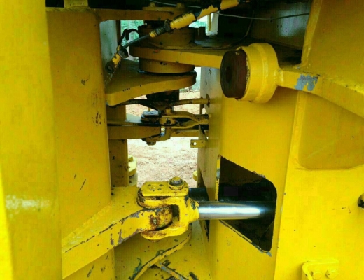 โคมัสสุ 510 กรองคู่ แอร์เย็น ต่อแขนแล้วสวยๆใบซื้อขายพร้อมใช้ ครับ โคมัสสุ 510 กรองคู่ แอร์เย็น ต่อแขนแล้วสวยๆใบซื้อขายพร้อมใช้ ครับ