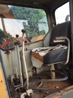 KOMATSU PC10HT-1 เก่าใช้ในไทยแล้ว สภาพดีพร้อมใช้งาน KOMATSU PC10HT-1 เก่าใช้ในไทยแล้ว สภาพดีพร้อมใช้งาน