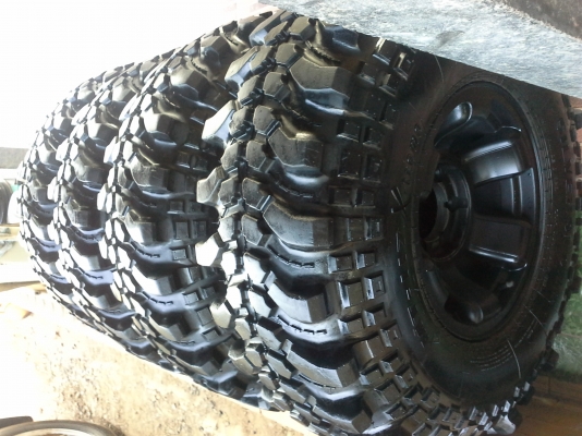 ขายยางตะขาบพร้อมแม็ก33/10.5/15