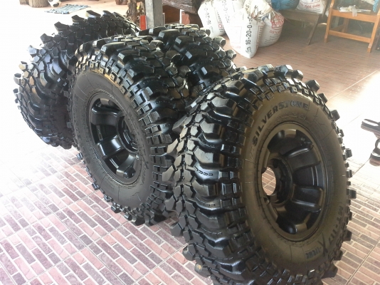 ขายยางตะขาบพร้อมแม็ก33/10.5/15