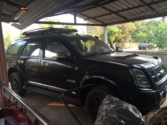 ขาย. MU7 ปี2011. สวยกิ้ก. ออกป้ายแดงสวยสุดๆ82000KM