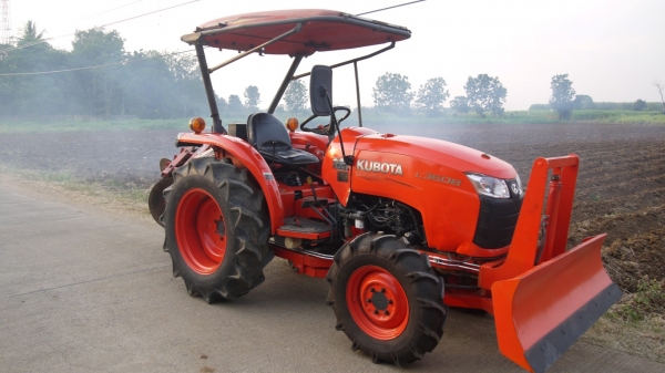 *โปรโมชั่น*239,000 ขาย Kubota L3608ใบดันพร้อมผาน5 สนใจติดต่อครับ
