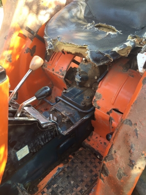 ขายKUBOTA26แรง 2เพลา. โฟ. อุปกรผาน4. ผานขุด