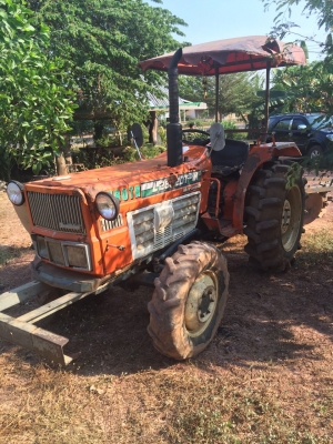 ขายKUBOTA26แรง 2เพลา. โฟ. อุปกรผาน4. ผานขุด