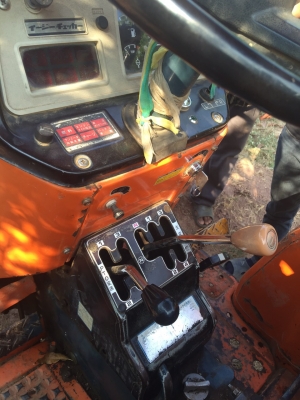 ขายKUBOTA26แรง 2เพลา. โฟ. อุปกรผาน4. ผานขุด