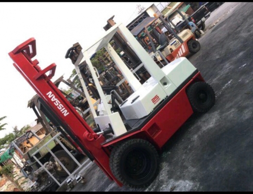 โฟล์คลิฟ นิสสัน 2.5 ตัน เสาทูฟรี 6 เมตร เครื่องดีเซล สวยๆพร้อมใช้งานครับ โฟล์คลิฟ นิสสัน 2.5 ตัน เสาทูฟรี 6 เมตร เครื่องดีเซล สวยๆพร้อมใช้งานครับ