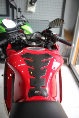 ขายR15สภาพใหม่ ราคา69,000- รับบัตรเครดิต<<<รับแลก-เปลี่ยน>>>