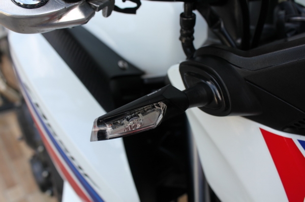 CB650f สภาพสวยพร้อมของแต่งทั้งคัน