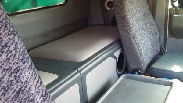 ขายสิบล้อดั๊มสองเพลา 260 เทอร์โบอินเตอร์ สนใจ 081 7368589