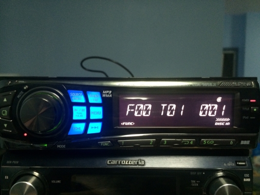 Alpine CDA-9856Ji IPOD MP3 CD ปรีเอ้า1ชุด คุมกล่องCD อุปกรณ์ต่อIPODไม่มีครับ สภาพสวย ปุ่มไม่ลอก มือ2 ญี่ปุ่น