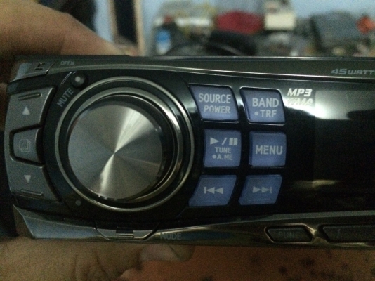 Alpine CDA-9856Ji IPOD MP3 CD ปรีเอ้า1ชุด คุมกล่องCD อุปกรณ์ต่อIPODไม่มีครับ สภาพสวย ปุ่มไม่ลอก มือ2 ญี่ปุ่น