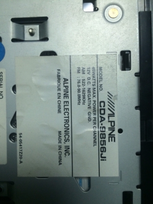 Alpine CDA-9856Ji IPOD MP3 CD ปรีเอ้า1ชุด คุมกล่องCD อุปกรณ์ต่อIPODไม่มีครับ สภาพสวย ปุ่มไม่ลอก มือ2 ญี่ปุ่น