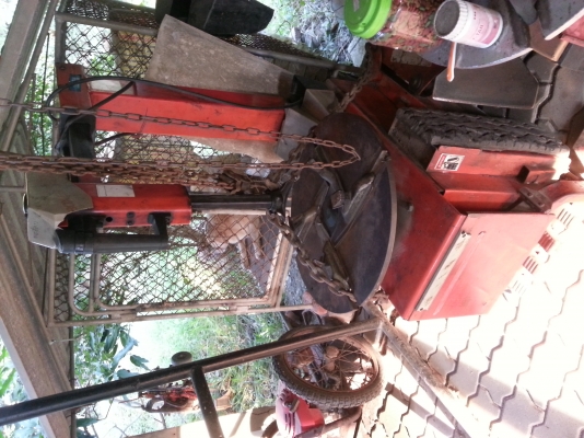 เครื่องถอดยางมือ2