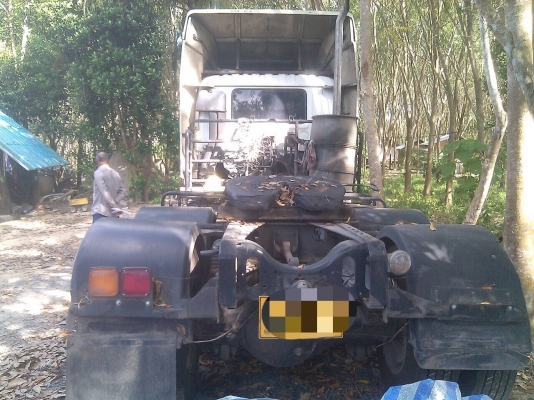 22ล้อ..หัวลาก 270แรง+หางพื้นเรียบ3คานแท้ (ขายหัวกับหาง) ราคาคุยได้...