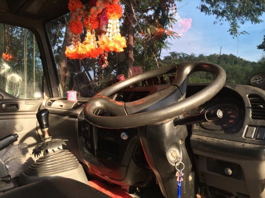 22ล้อ..หัวลาก 270แรง+หางพื้นเรียบ3คานแท้ (ขายหัวกับหาง) ราคาคุยได้...