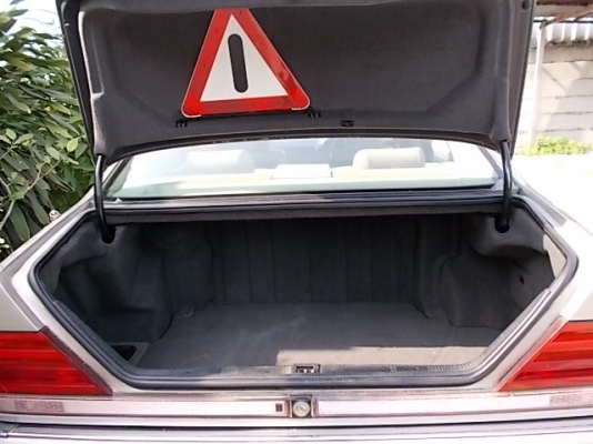 ิbenz 500sel w140 1993 รถสภาพดี ไมล์แสนโลแท้ๆ ิbenz 500sel w140 1993 รถสภาพดี ไมล์แสนโลแท้ๆ