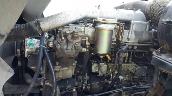 ขายหัวลากนิสสันUD320แรงเบรคแห้งห้างแท้สวยๆ ขายหัวลากนิสสันUD320แรงเบรคแห้งห้างแท้สวยๆ