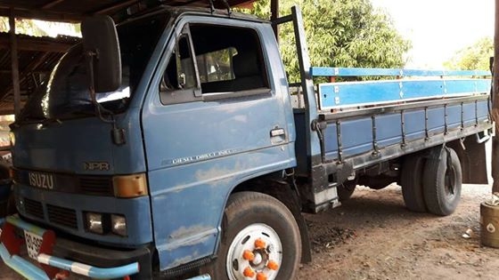 ขาย6ล้อบรรทุก อีซูซุ NPR สั้งลุยปี41 NPR59LU5FM แชชซีสวย เครื่องเดิม 4BD1 สภาพพร้อมวิ่งลุยงาน