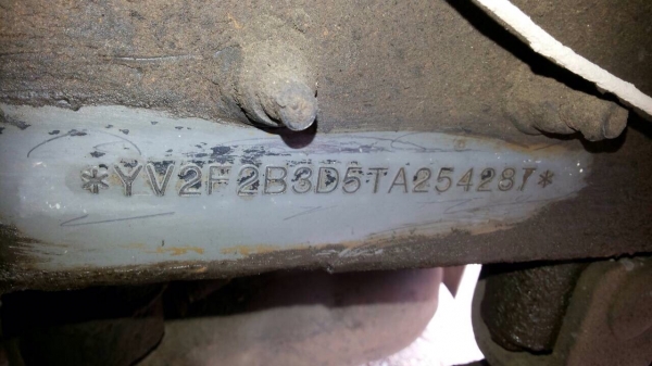 ขายรถบรรทุก 10 ล้อโม่ปูน VOLVO 320 แรงม้า โม่ 7 คิว ราคา 950000