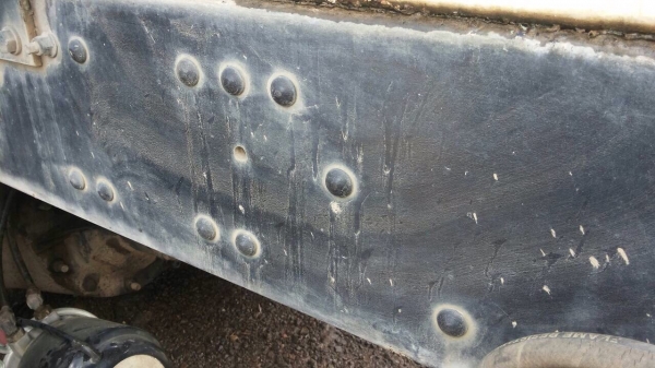 ขายรถบรรทุก 10 ล้อโม่ปูน VOLVO 320 แรงม้า โม่ 7 คิว ราคา 950000