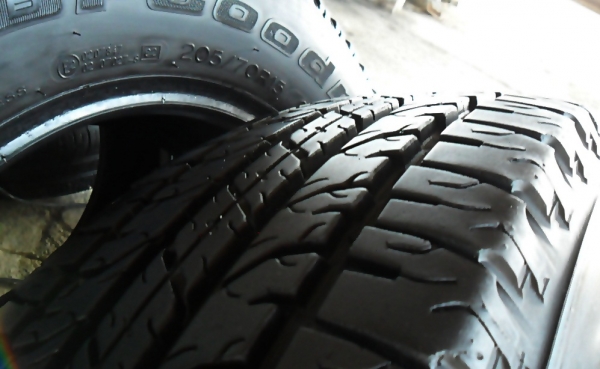 ยางกระบะขอบ15 BF Goodrich 205-70-R15ลงพื้นปลายปี13 (4เส้น4,200) ยางกระบะขอบ15 BF Goodrich 205-70-R15ลงพื้นปลายปี13 (4เส้น4,200)