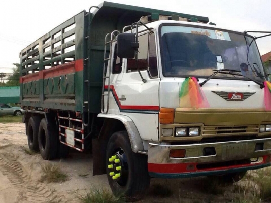 ***ขายครับ10ล้อดั๊ม 195 แรงพร้อมใช้งาน ***ขายครับ10ล้อดั๊ม 195 แรงพร้อมใช้งาน