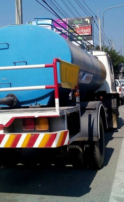 หกล้อ ฮีโน่ KR 320 EH100 pawer บรรทุกถังน้ำ 7,000ลิต อุปกรณ์ครบ สภาพดีสวยๆพร้อมใช้ ทะเบียนพร้อมโอน ราคา 490,000บ ต่อรองได้ หกล้อ ฮีโน่ KR 320 EH100 pawer บรรทุกถังน้ำ 7,000ลิต อุปกรณ์ครบ สภาพดีสวยๆพร้อมใช้ ทะเบียนพร้อมโอน ราคา 490,000บ ต่อรองได้