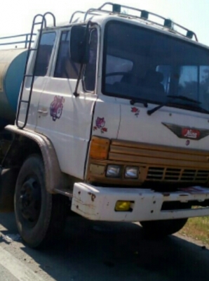 หกล้อ ฮีโน่ KR 320 EH100 pawer บรรทุกถังน้ำ 7,000ลิต อุปกรณ์ครบ สภาพดีสวยๆพร้อมใช้ ทะเบียนพร้อมโอน ราคา 490,000บ ต่อรองได้ หกล้อ ฮีโน่ KR 320 EH100 pawer บรรทุกถังน้ำ 7,000ลิต อุปกรณ์ครบ สภาพดีสวยๆพร้อมใช้ ทะเบียนพร้อมโอน ราคา 490,000บ ต่อรองได้