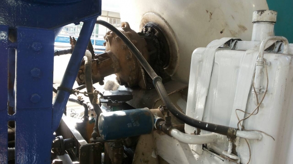 หกล้อ ฮีโน่ FC170C HO7C180 โม่ปูน3ตัน สภาพดีพร้อมใช้ ทะเบียนพร้อมโอน หกล้อ ฮีโน่ FC170C HO7C180 โม่ปูน3ตัน สภาพดีพร้อมใช้ ทะเบียนพร้อมโอน