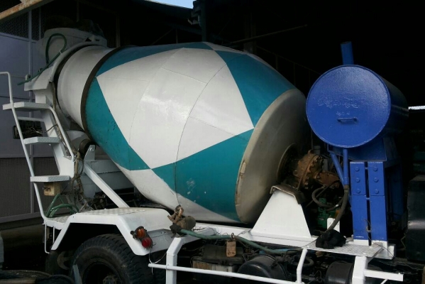 หกล้อ ฮีโน่ FC170C HO7C180 โม่ปูน3ตัน สภาพดีพร้อมใช้ ทะเบียนพร้อมโอน หกล้อ ฮีโน่ FC170C HO7C180 โม่ปูน3ตัน สภาพดีพร้อมใช้ ทะเบียนพร้อมโอน