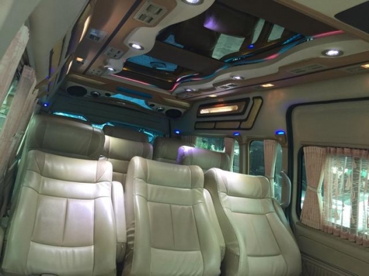 โทร 0922726669 คุณตันหยงรถตู้เบสมือสองฝั่งธน รถตู้ดีเซลล์ปี 2013 แต่งเต็มๆ แอร์บัส ราคา 1059000 บาท