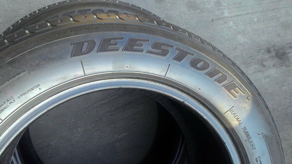 215/60R16 DEESTONE VINCENTE มี 2 เส้น tel.081-427-3941 ไอดีไลน์ autobot107