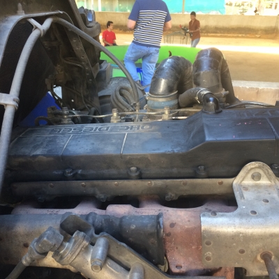 ขายรถยางมะตอย อีซูซุ น้ำหนักรวม28ตัน บรรทุกยางได้17ตัน หรือบรรทุกน้ำมันเตาได้18,000ลิตร