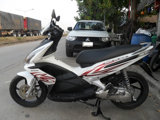 ฮอนด้าแอเบลดปี51 แม็กซ์เดิมเครื่องดีภาษีไม่ขาดสตาร์ทง่ายพร้อมใช้งาน