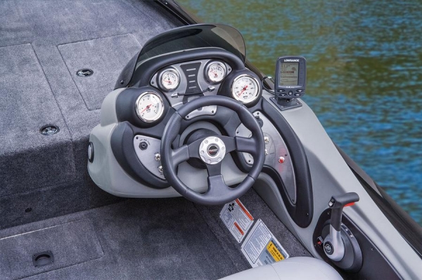 tracker-bass-pro175TXWรุ่นใหม่ เป็นเรืออลูมิเนียมคุณภาพสูงจาก อเมริกา