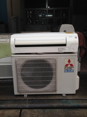 **** ขายแอร์ Mitsubishi 12500 BTU สภาพสวย **** **** ขายแอร์ Mitsubishi 12500 BTU สภาพสวย ****