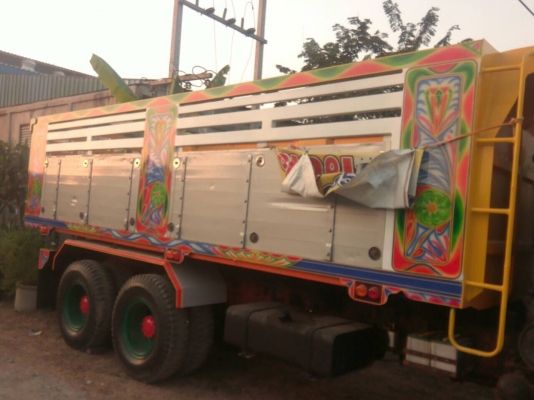 ขายครับ อีซูซุ 210 10 ล้อดั้ม เครื่องเดิม เกียร์เดิม พร้อมใช้งานครับ