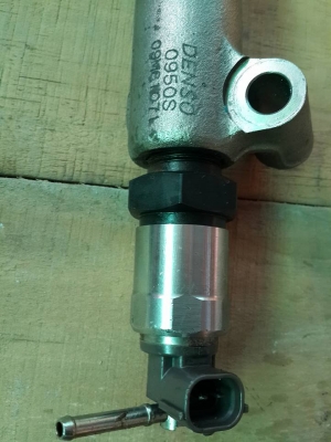 หัวฉีดวีโก้ VN 2500 CC.รางหัวฉีด VN 2500 CC.ท้ายรางไฟฟ้า  0859232851