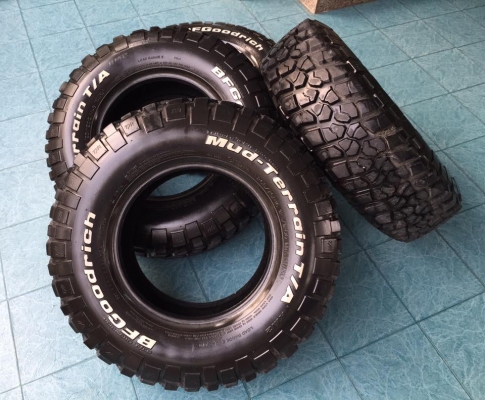 ขาย ยางBF mud km2 265/75/16 ใช้น้อย ดอกเต็มๆทุกเส้น