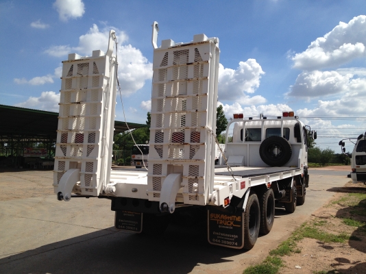 ขาย HINO PROFIA เครื่อง P11C 320 HP กระบะบรรทุกแมคโค ยาว 7.50 ยาง 1000/20 หางพับคู่