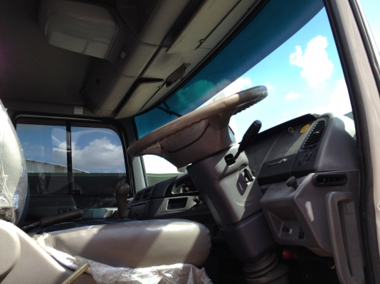 ขาย HINO PROFIA เครื่อง P11C 320 HP กระบะบรรทุกแมคโค ยาว 7.50 ยาง 1000/20 หางพับคู่