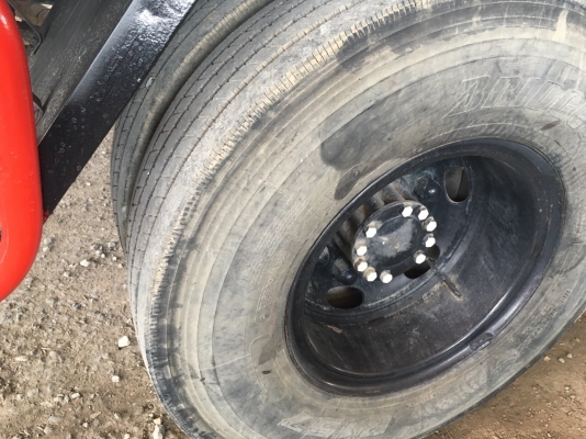 ขายเดวก้า195 แรงติดเคน3 ตันท้องวี สามปลอก รถสวยมาก ขาย สด ผ่อน