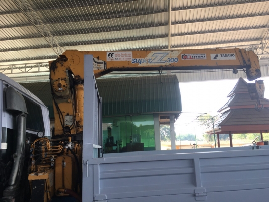 ขายเดวก้า195 แรงติดเคน3 ตันท้องวี สามปลอก รถสวยมาก ขาย สด ผ่อน