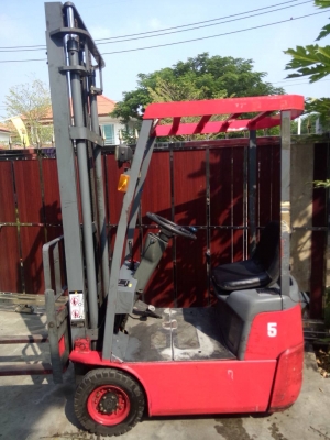 ฟอร์คลิฟท์ ยก 500 กก. เสาสูง 3.5 เมตร 0813535948