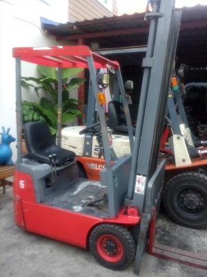 ฟอร์คลิฟท์ ยก 500 กก. เสาสูง 3.5 เมตร 0813535948