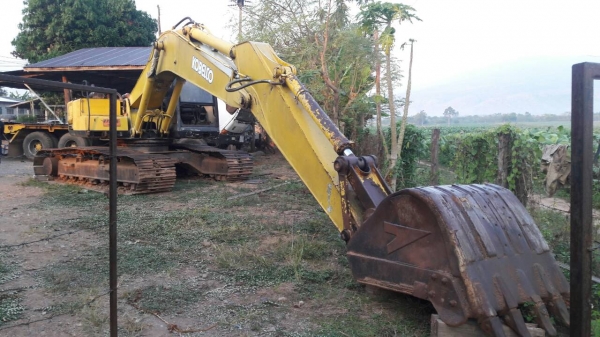 ขาย SK200 เล่มทะเบียน พร้อมทำงาน ขาย SK200 เล่มทะเบียน พร้อมทำงาน