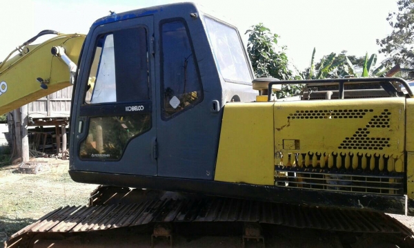 ขาย SK200 เล่มทะเบียน พร้อมทำงาน ขาย SK200 เล่มทะเบียน พร้อมทำงาน